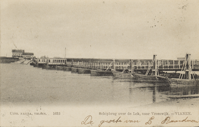 130422 Gezicht op de schipbrug over de Lek tussen Vreeswijk en Vianen.